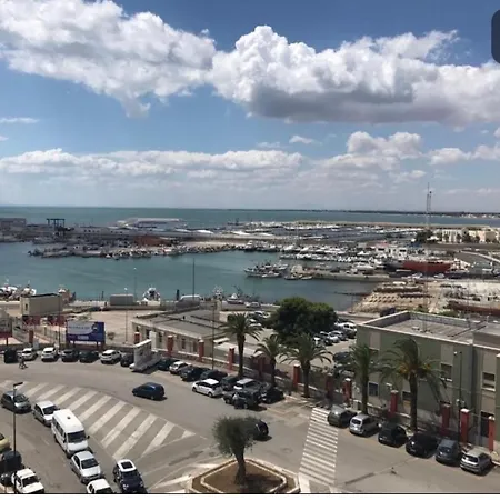 招待所 Piazza Marconi *